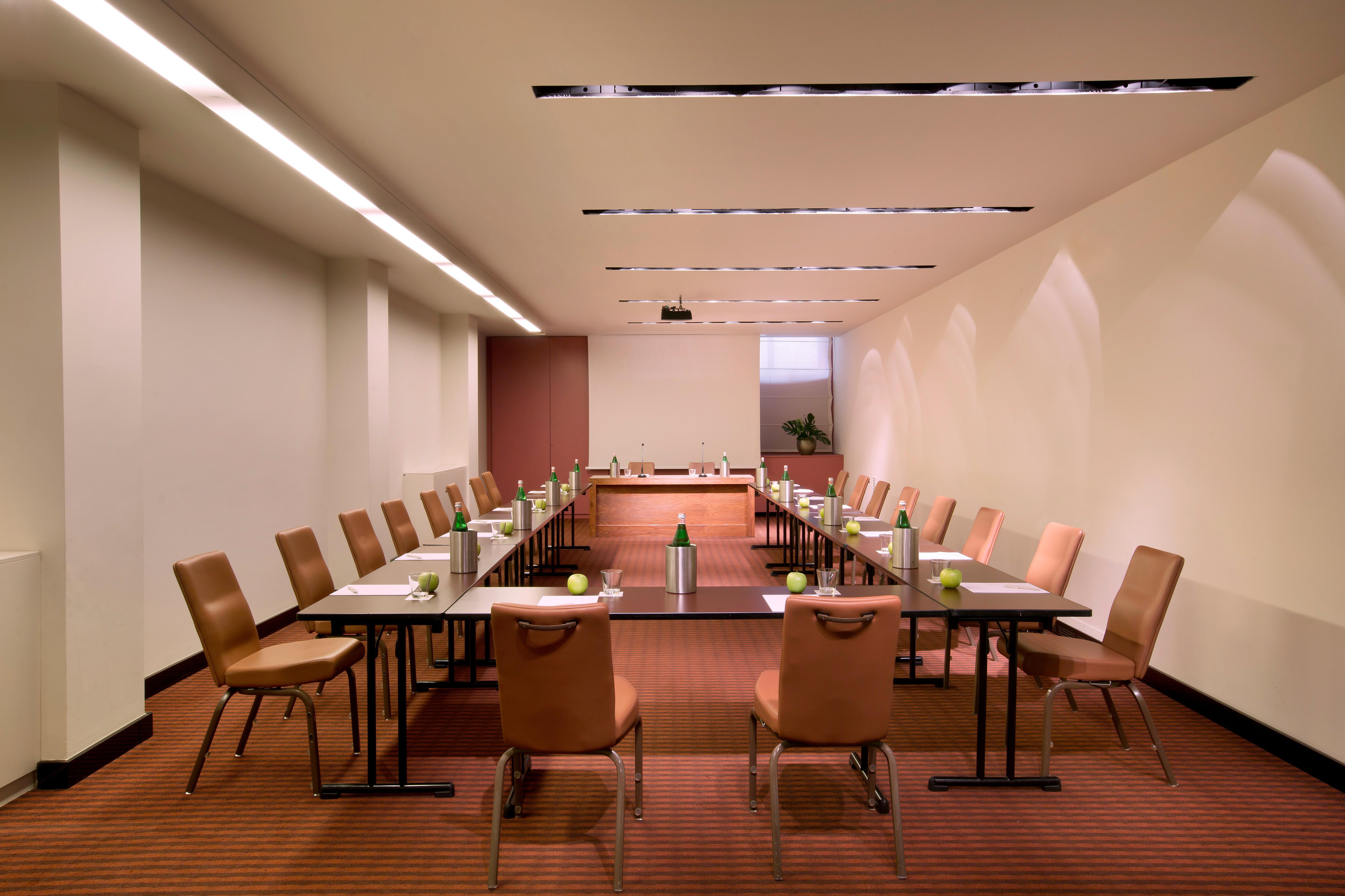 Starhotels Ritz Milano Esterno foto