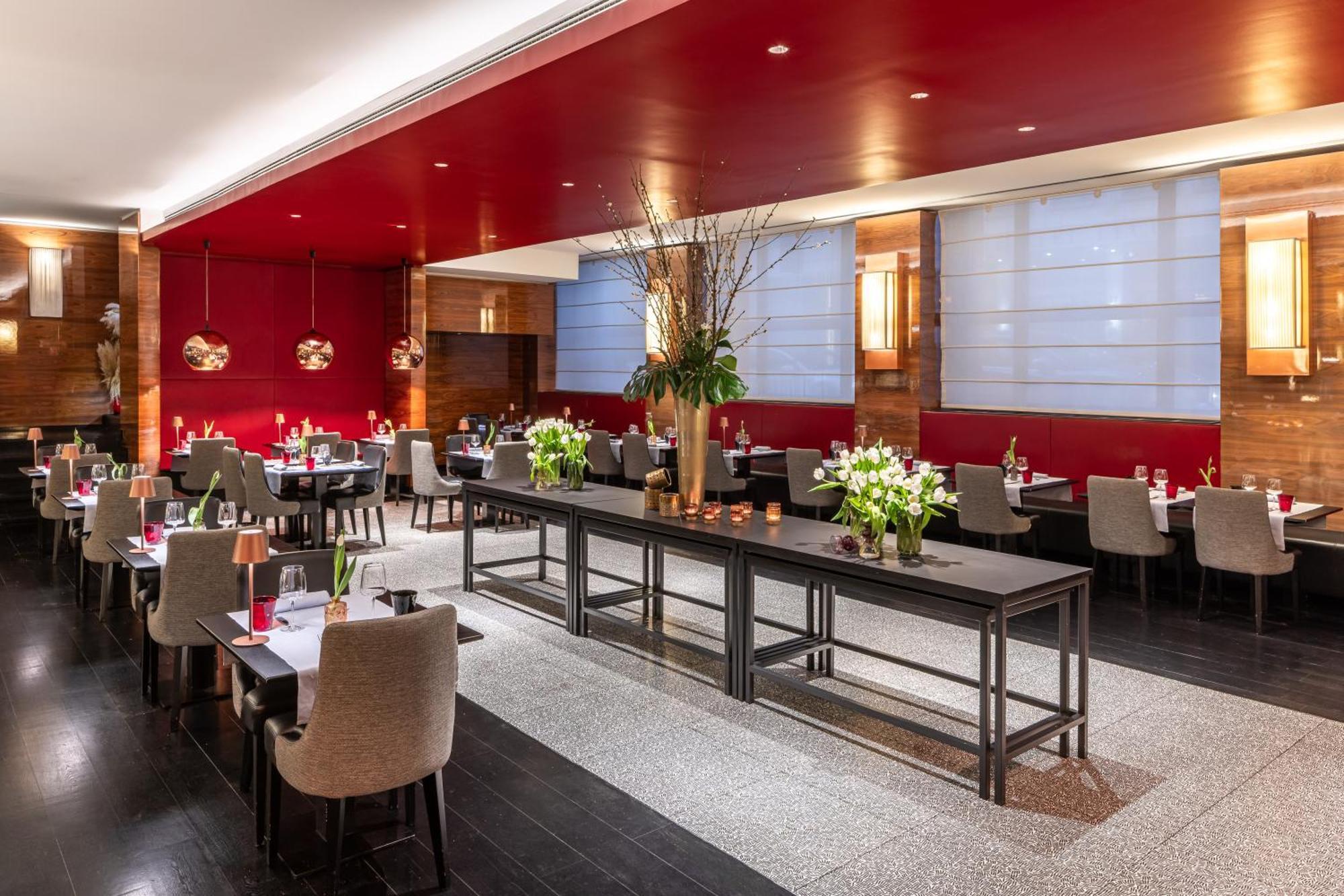 Starhotels Ritz Milano Esterno foto