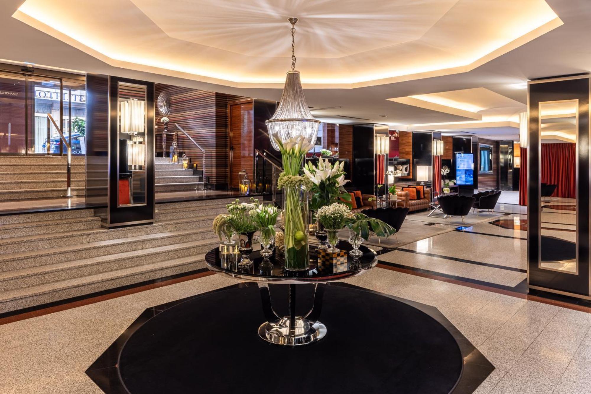 Starhotels Ritz Milano Esterno foto