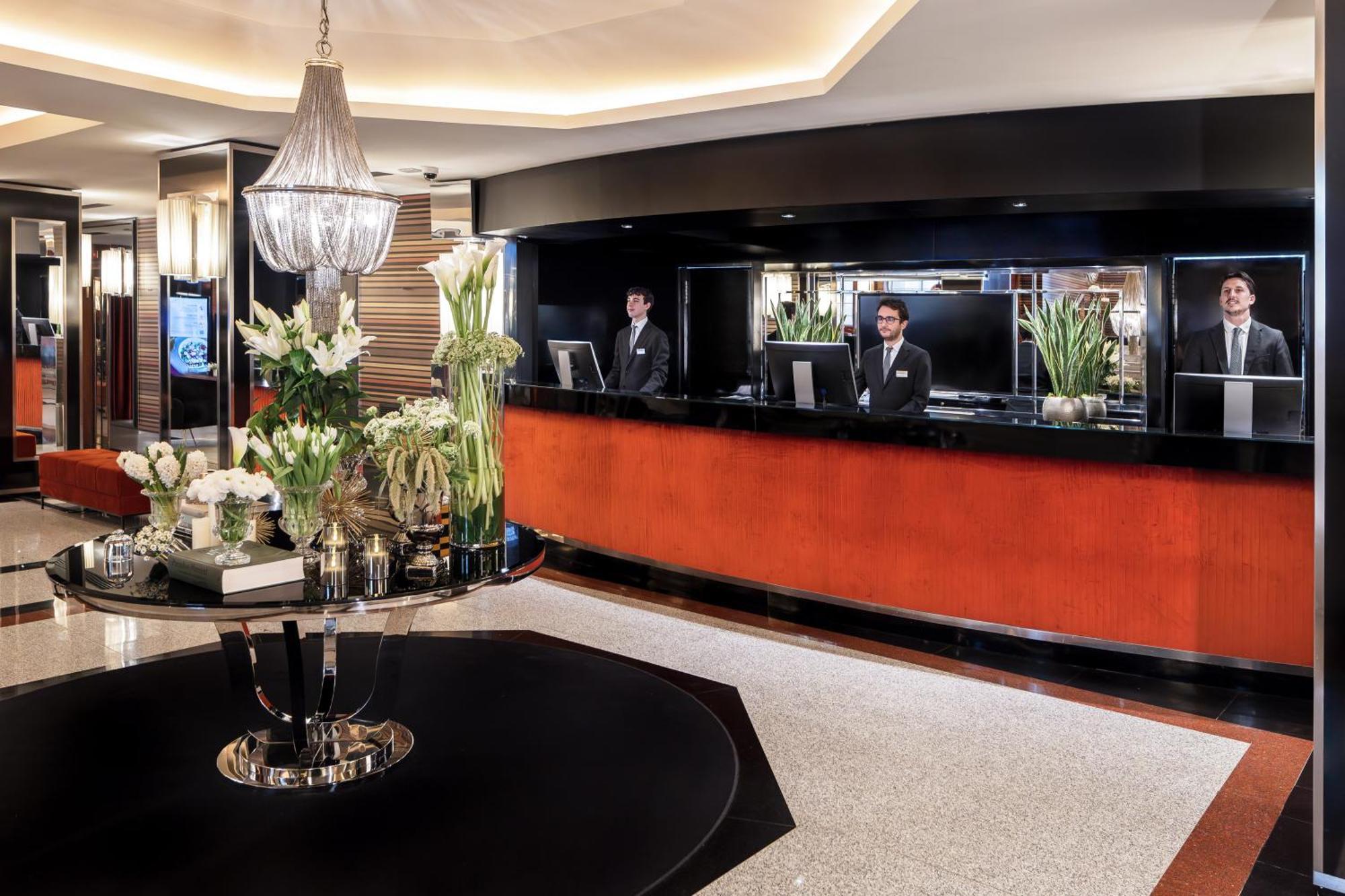 Starhotels Ritz Milano Esterno foto