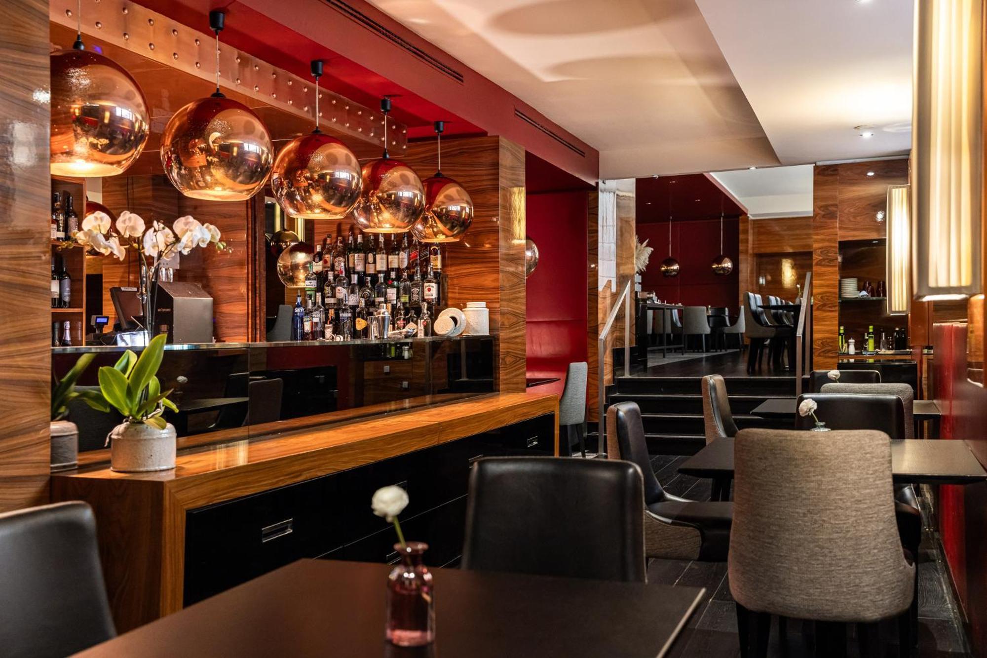 Starhotels Ritz Milano Esterno foto