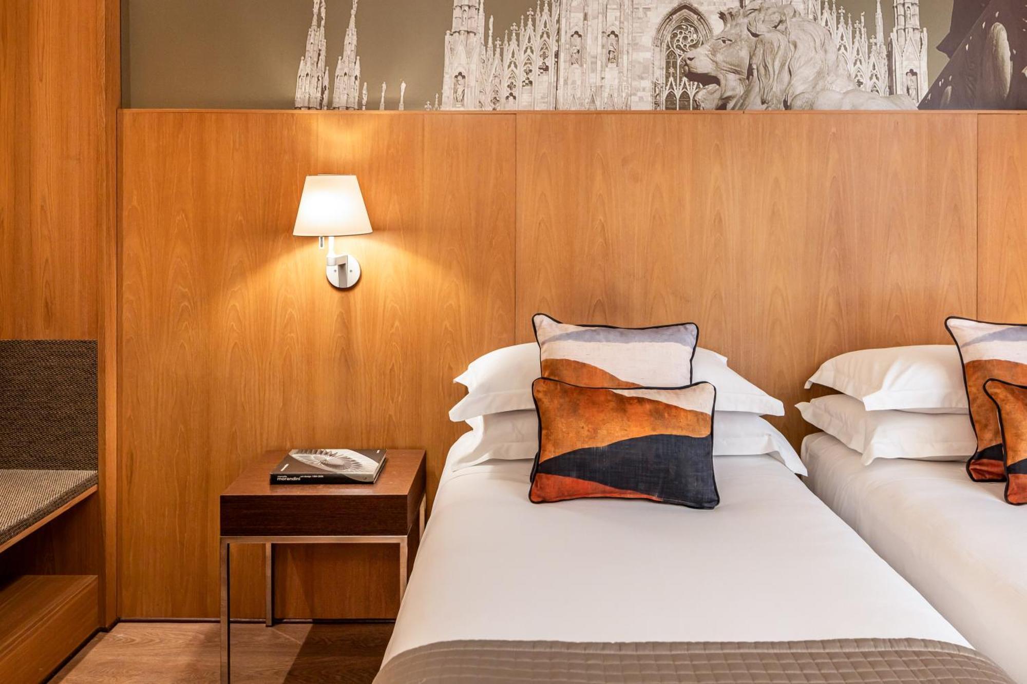 Starhotels Ritz Milano Esterno foto